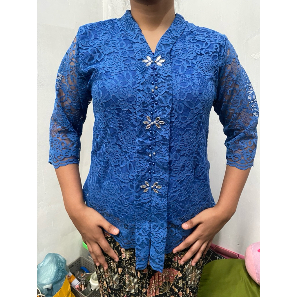 Kebaya kartini Modern Brukat