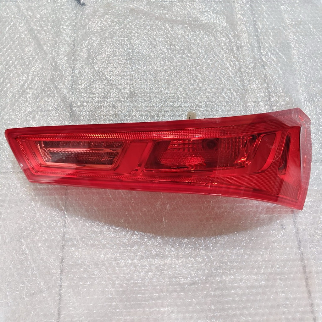 stoplamp lampu belakang wuling almaz original