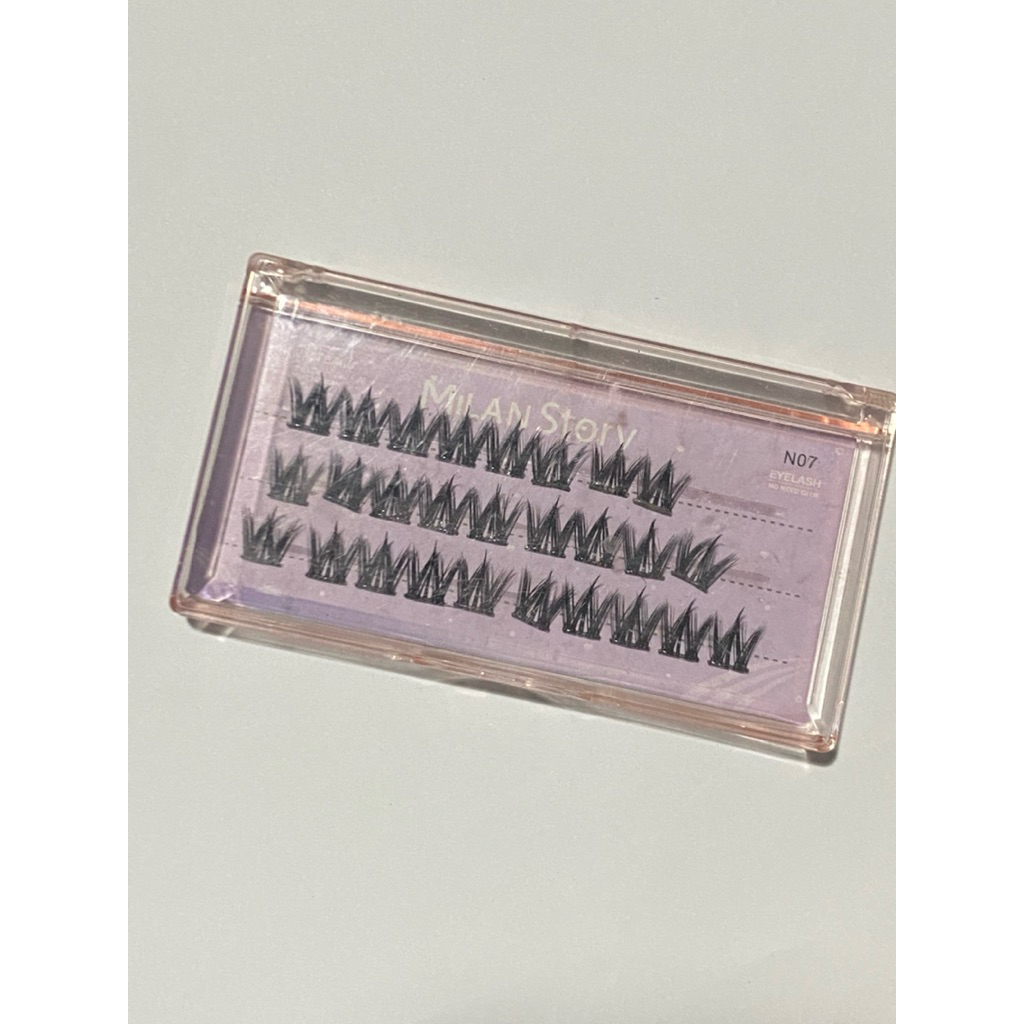 Bulu mata palsu Milan Story