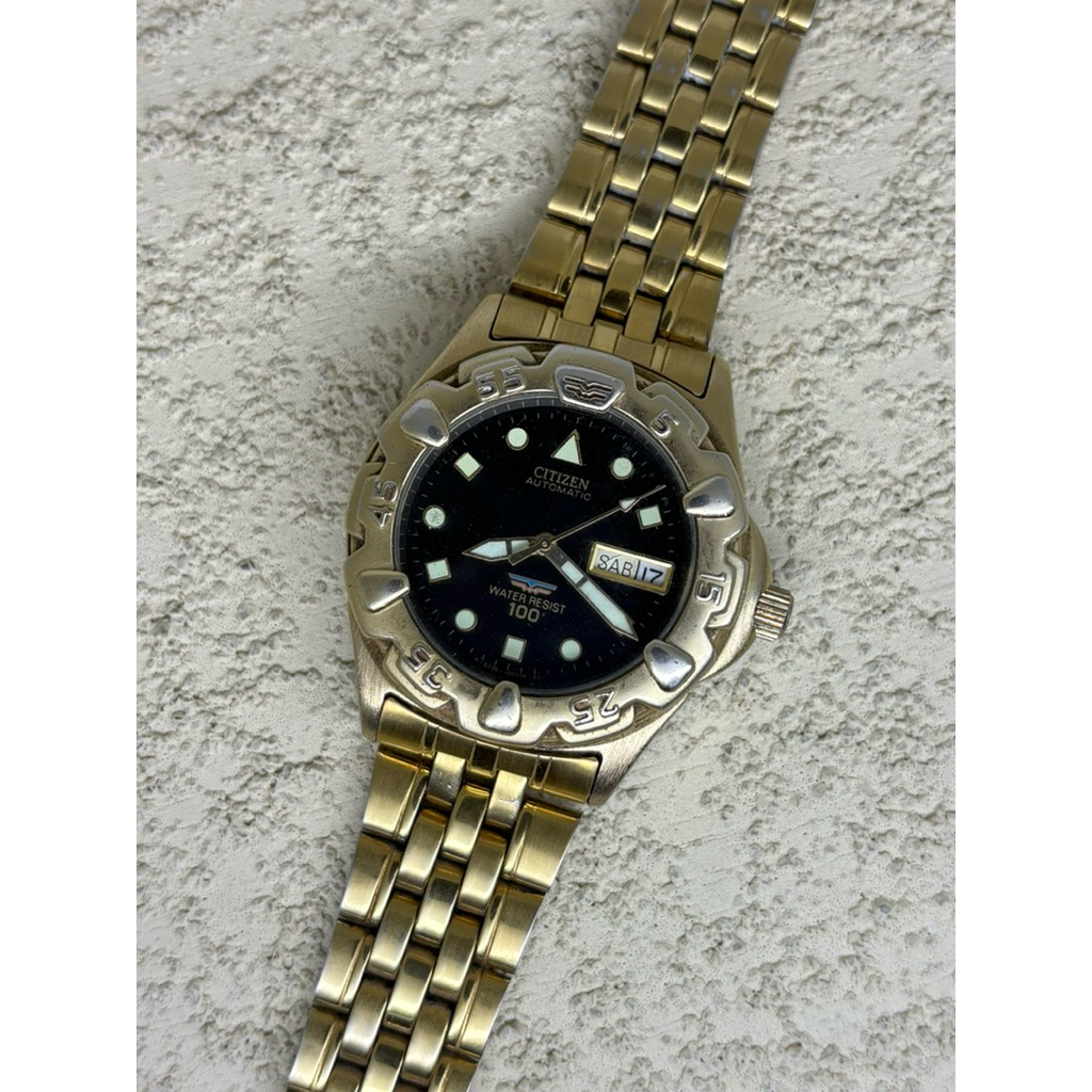 Arloji Jam tangan Citizen Diver Gold Black Second Preloved