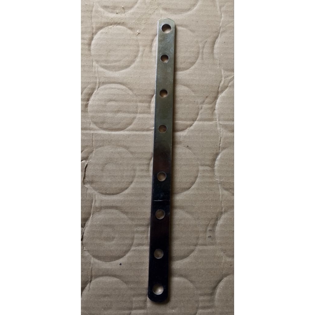 Plat Besi Lubang Serbaguna Tebal 3mm