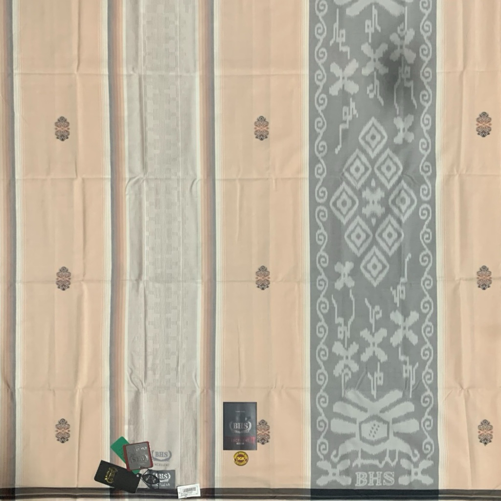 Sarung BHS Excellent Silver Motif E52 SGB Cream