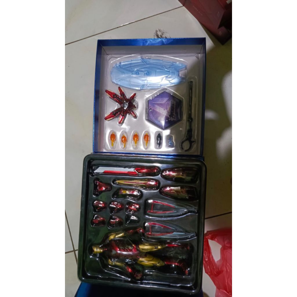 ZD TOYS IRONMAN MARK 85 (LED)