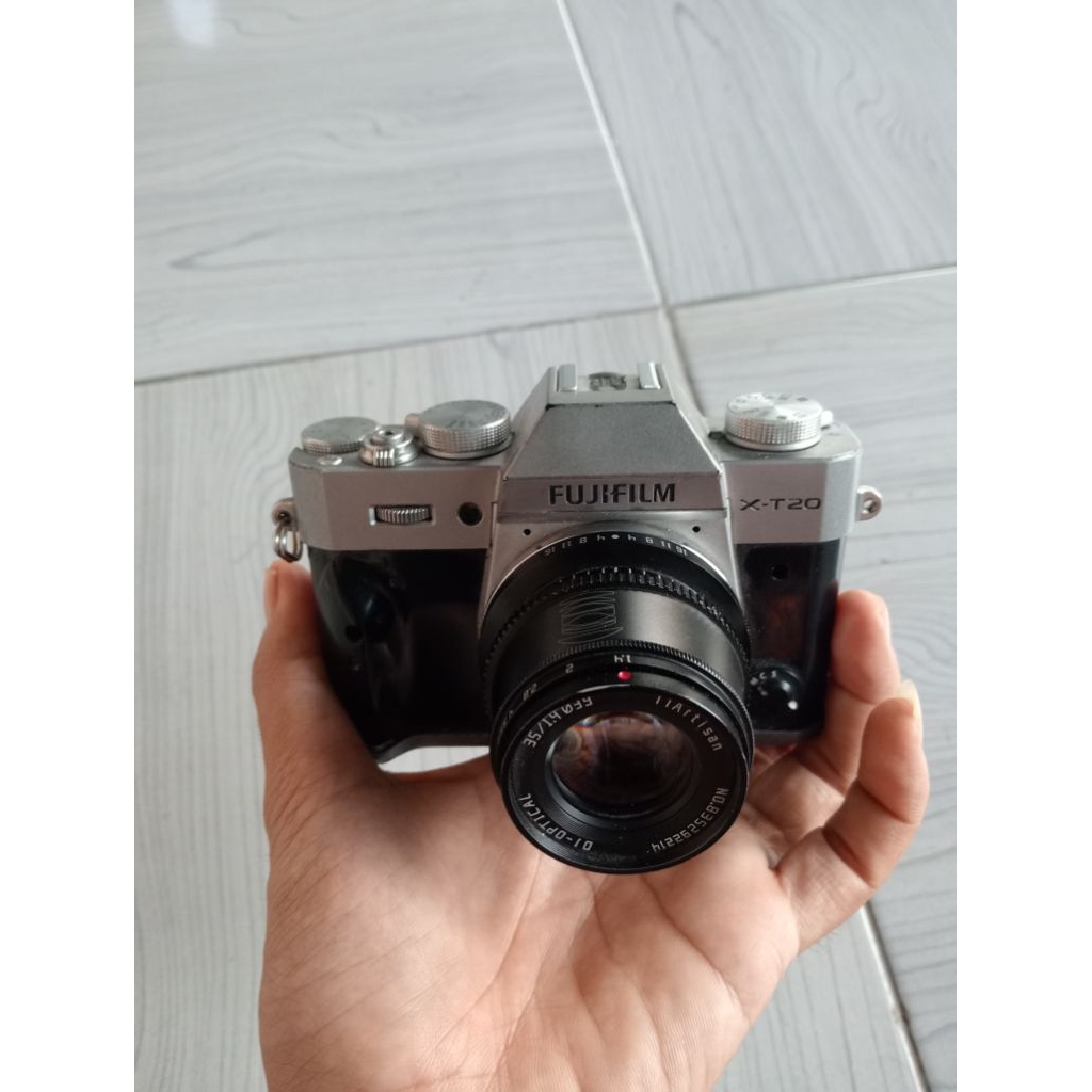 Fujifilm Xt20 lensa ttartisan 35mm F1.4
