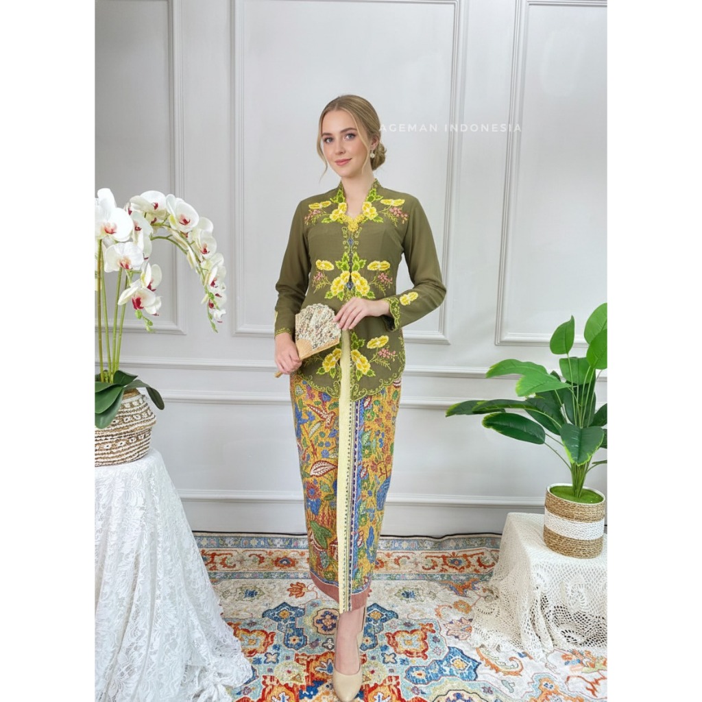 Kebaya Encim Hijau Olive Kembang Kuning