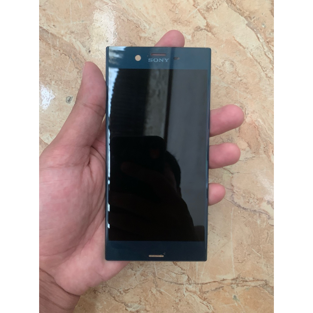 LCD Original Copotan Sony Xperia XZ