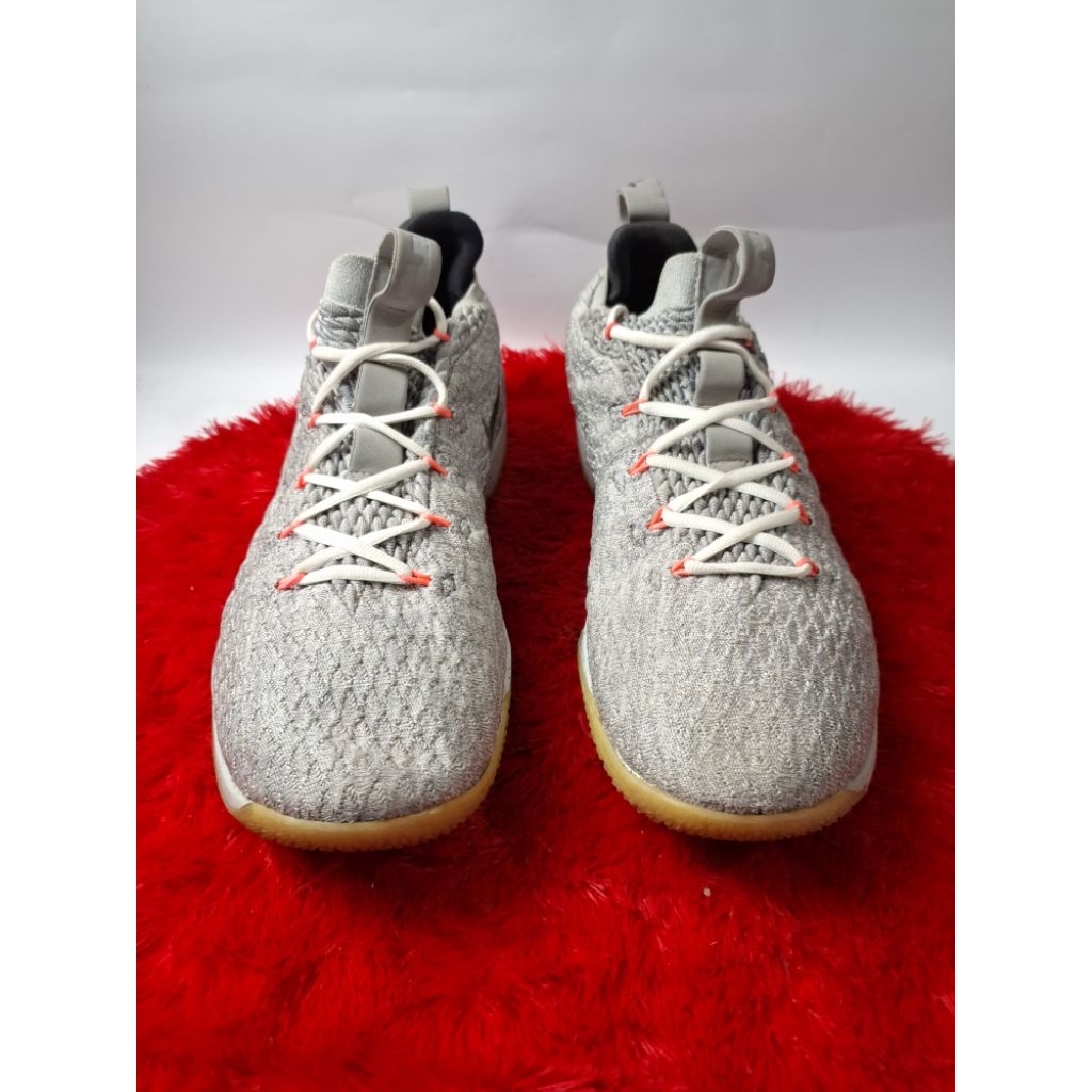 Sepatu Basket Ukuran 47,5