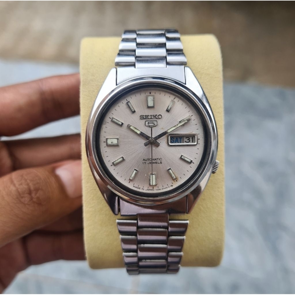 Jam Seiko 5 snxs