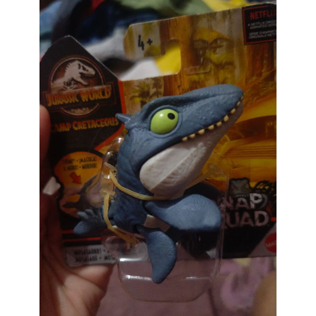 JURASSIC WORLD Snap Squad