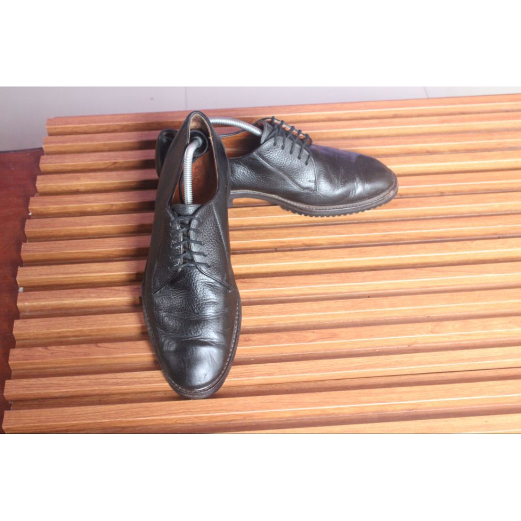 Sepatu laceup  Boot formal kulit tebal" Cole Haan" upper kulit asli outsole kokoh. size US 10,5 M no