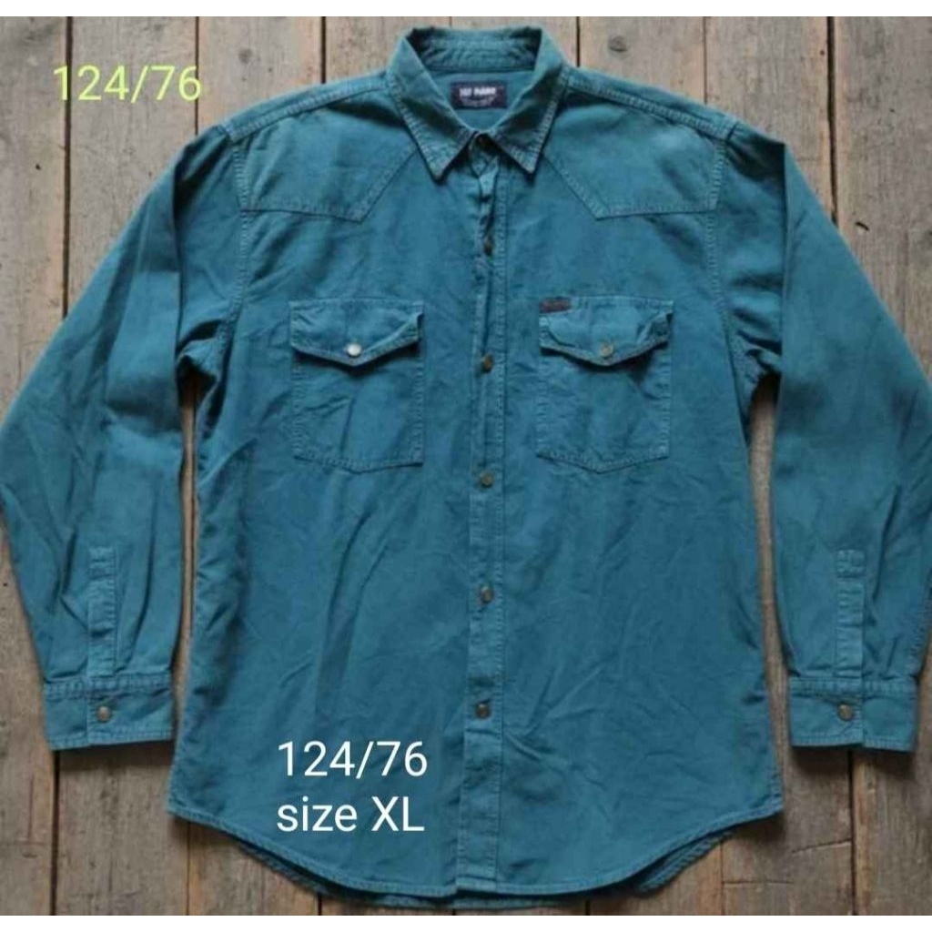 kemeja denim second pria