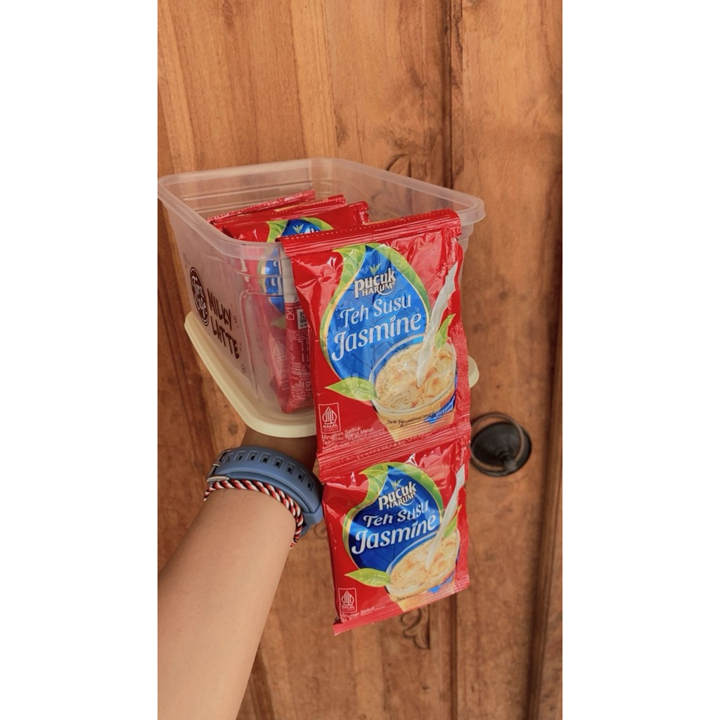 Teh Susu Jasmine isi 10sachet