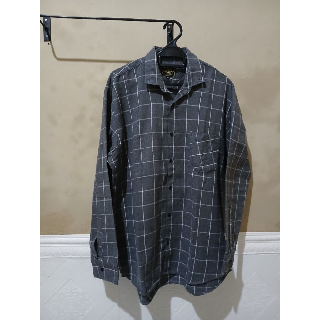 Preloved kemeja flanel pria