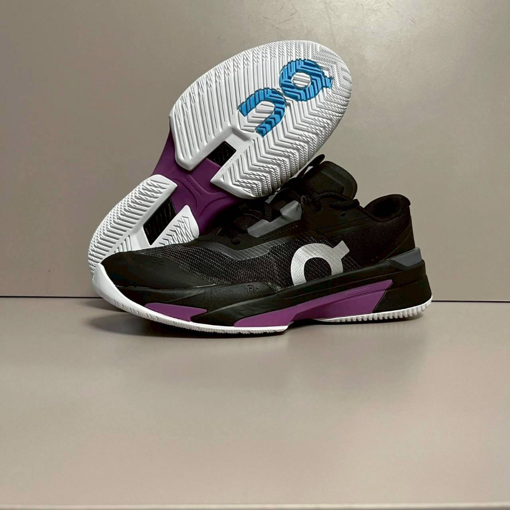 On The Roger Pro Fire - Black Pink