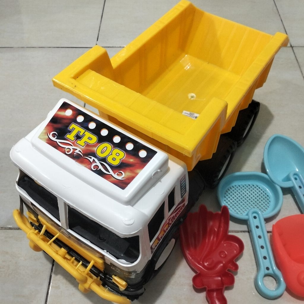mainan truk pasir jumbooo#mainan truk pasir + cetakan#truk pasir