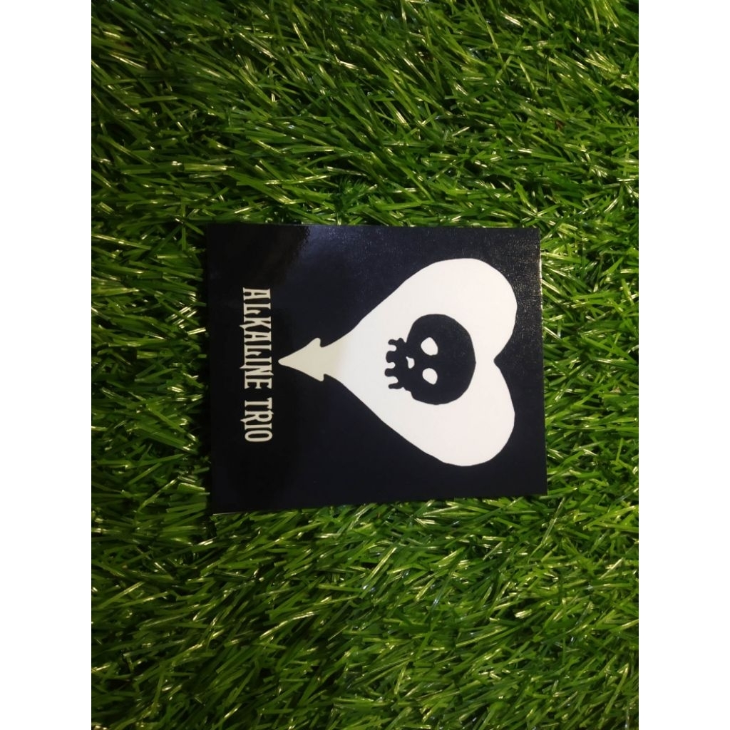 stiker vinyl alkaline trio