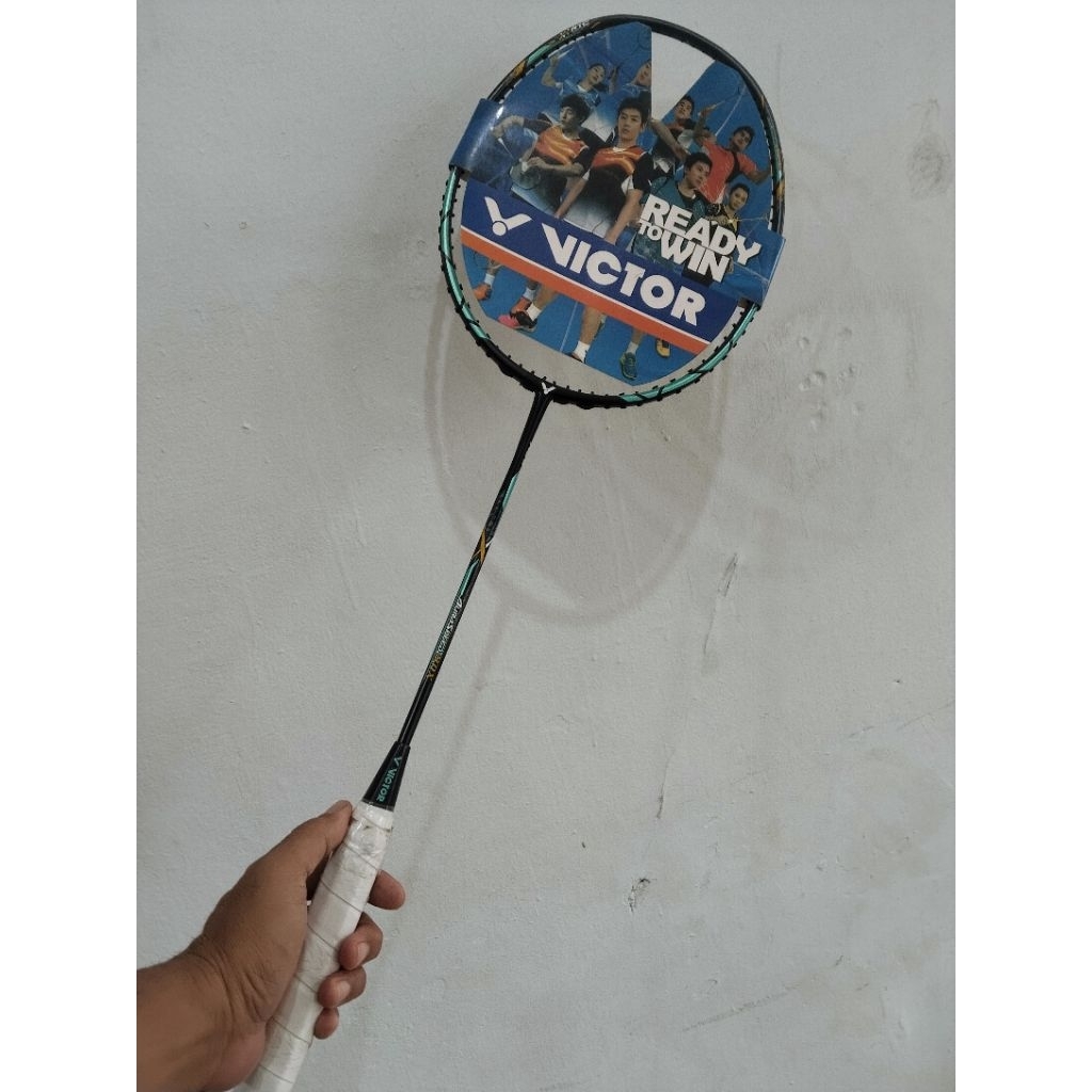 Raket Bulutangkis Victor Murah