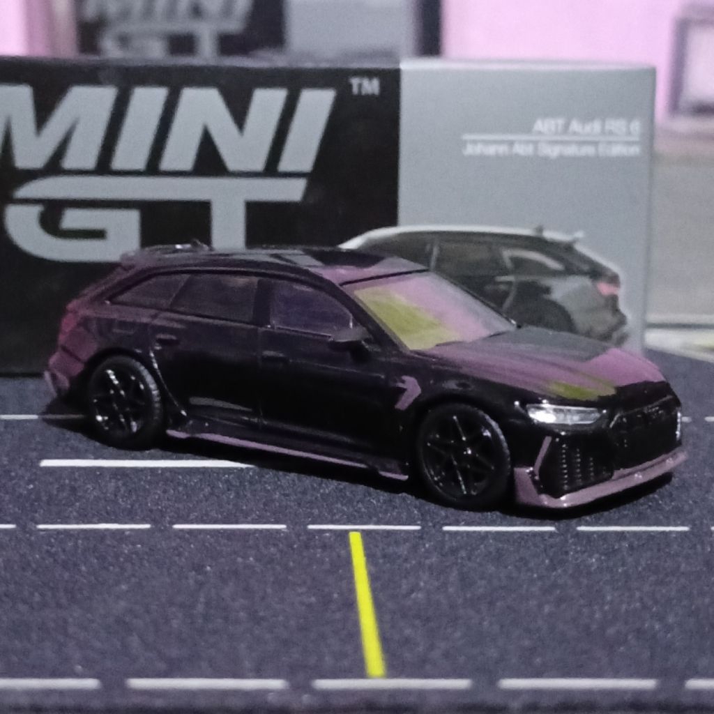 Mini GT 514 ABT Audi RS 6 Johann Abt Signature Edition Unsealed