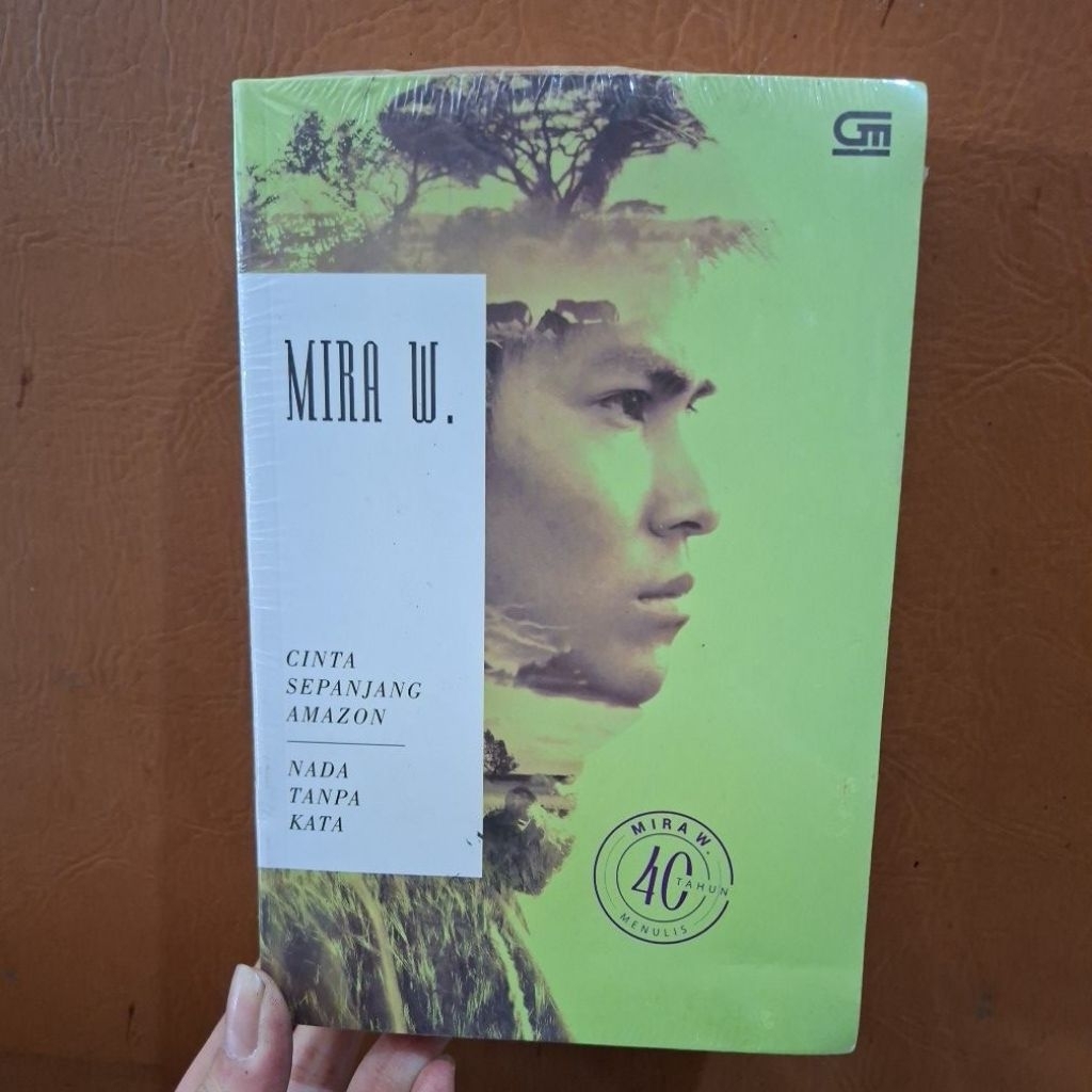 novel baru/segel : Cinta sepanjang Amazon - Mira W.
