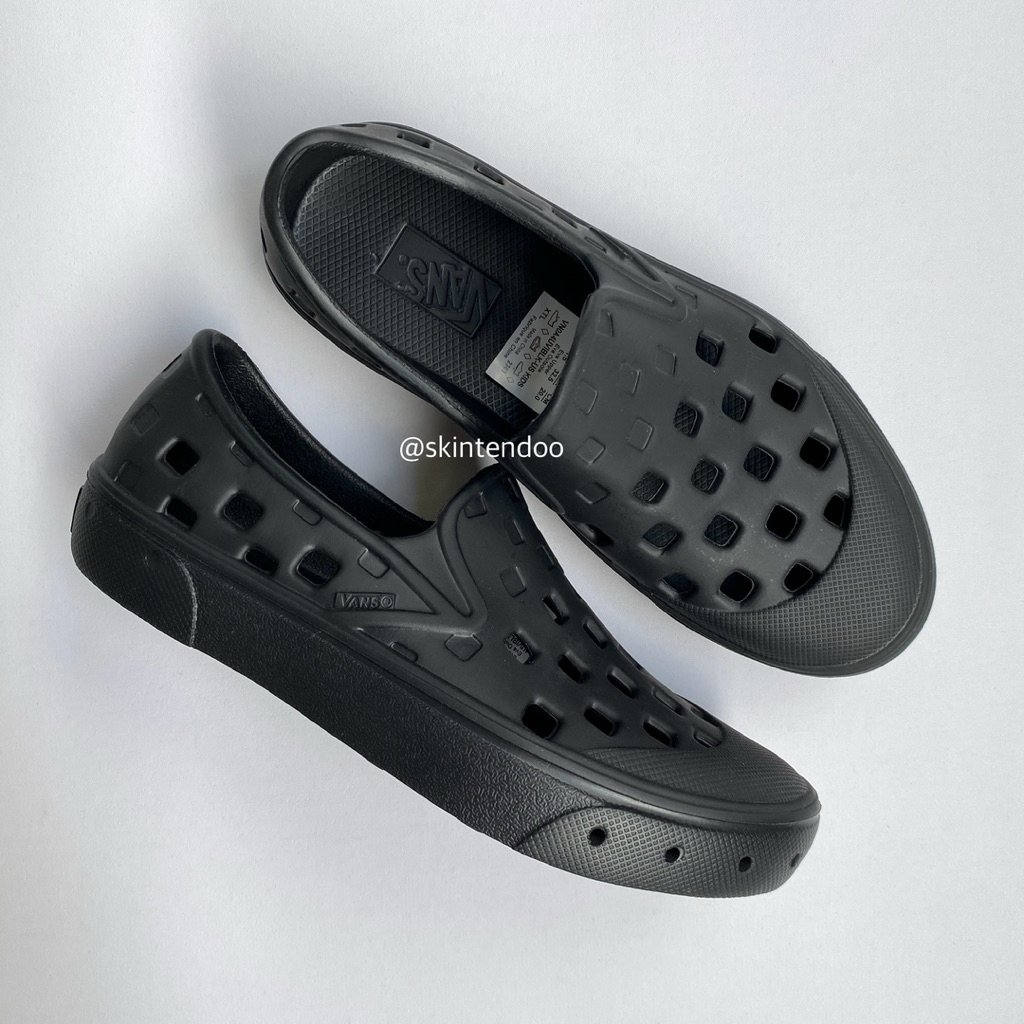 SEPATU VANS SLIP ON TRK KIDS ORIGINALS