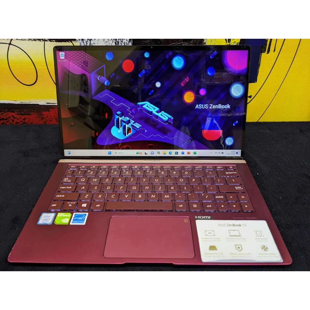 Laptop Asus ZenBook 13 Core i7 Gen 8 16/512 Nvidia MX150