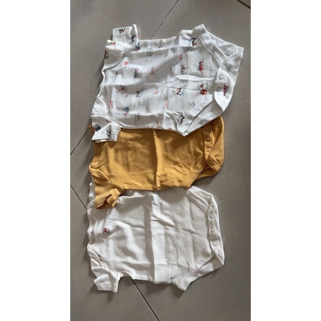 Mothercare jumper set 3 pcs  1-3m