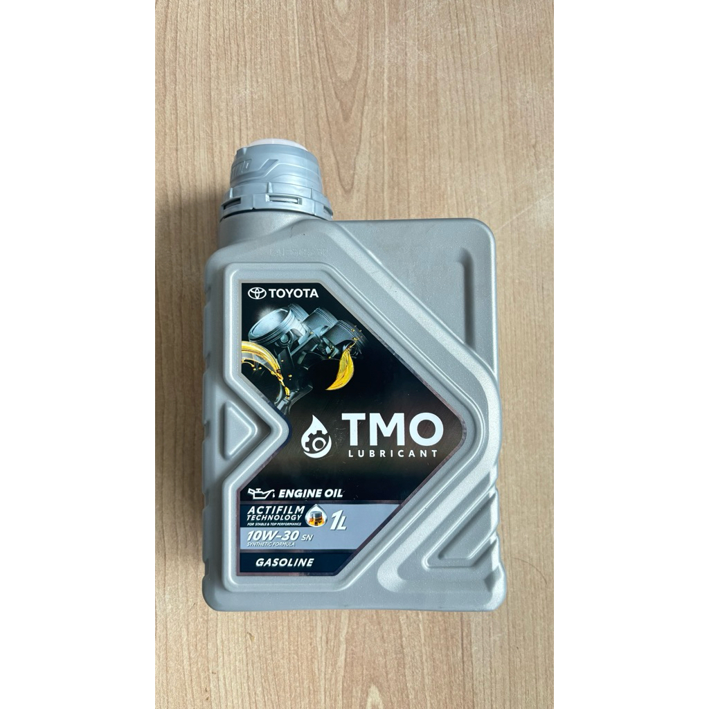 TMO10W-30 Oli mesin bensin toyota original