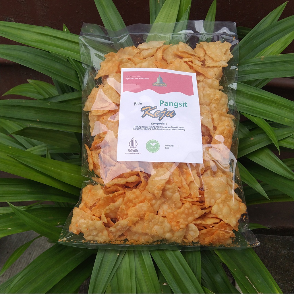 Kripik Pangsit Bawang 1 Kg Keju Tabur Enak Murah