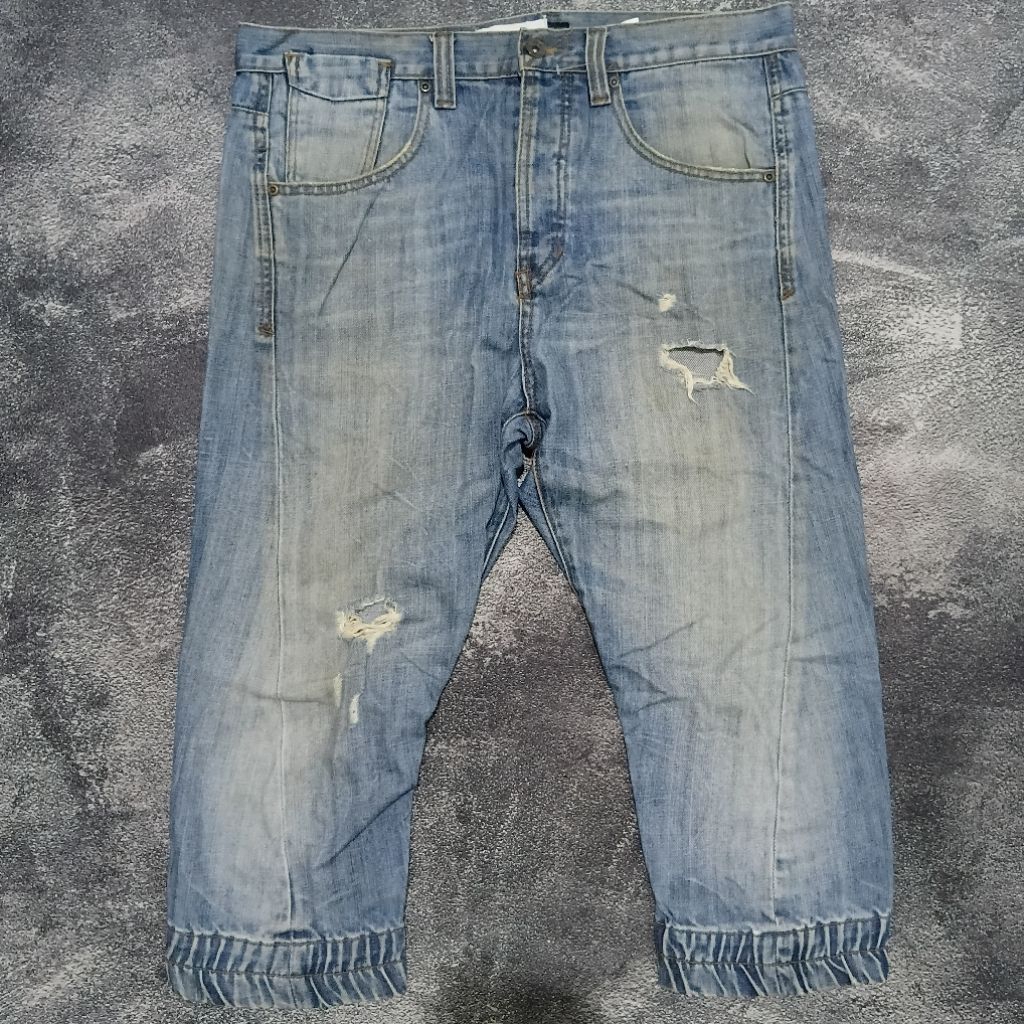TOPMAN DISTRESSED JEANS 7/8 (mohon baca deskripsi)
