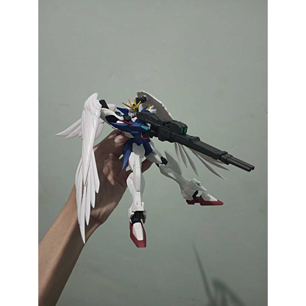 Gundam Universe Wing Zero ew Bandai