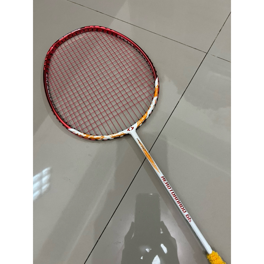 Raket Badminton - Astec Aerotornado 61s second like new