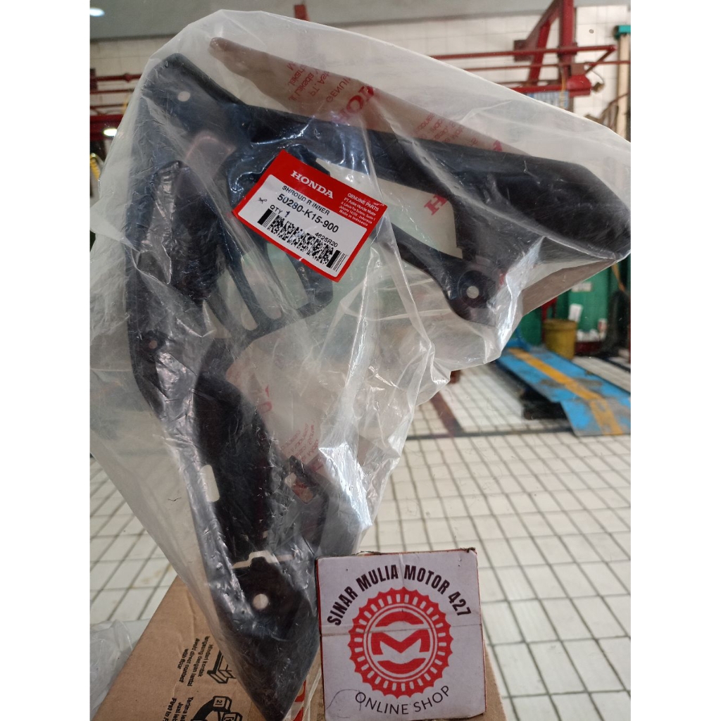 Shroud Inner Cover Tangki Dalem KANAN CB150R Old CB lama Ori AHM 50280K15900