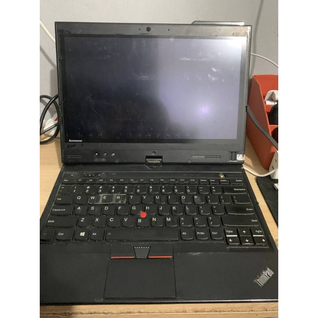 Laptop Thinkpad X230 Tablet Kondisi Mati