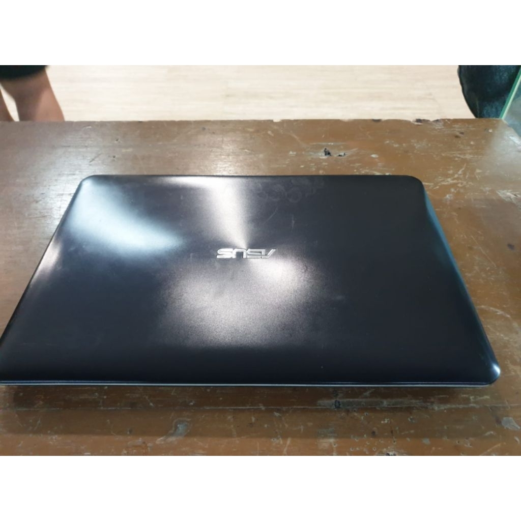 asus X555B Amd A9-9420 4/500gb