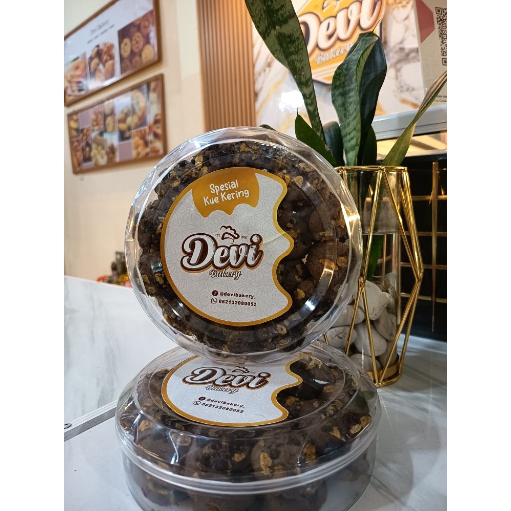 Devi Bakery Kue Kering Coklat Corn Flakes Spesial Dengan Rasa Coklat Dan Tekstur Corn Flakes