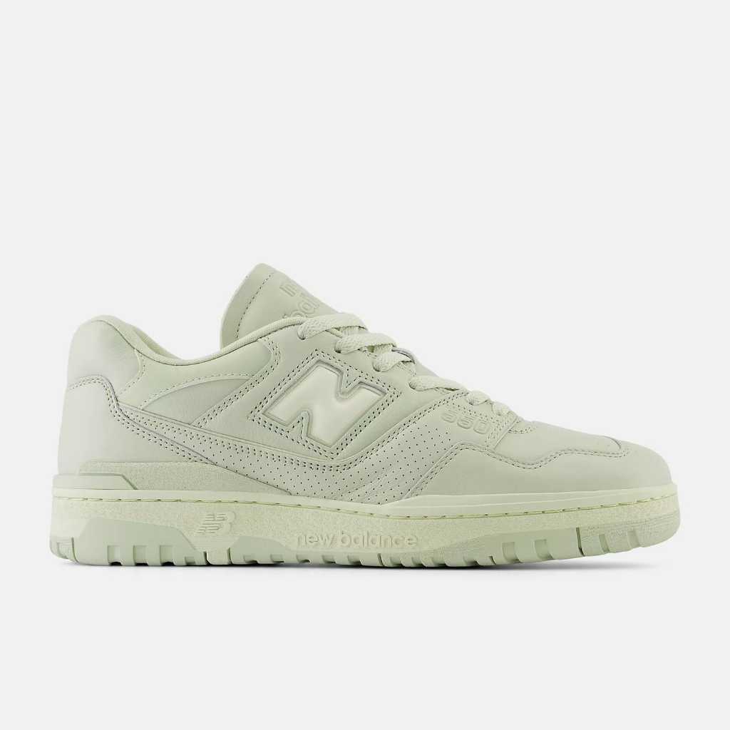 SEPATU SNEAKERS NEW BALANCE 550 Deep Lichen Green BB550MCC ORIGINAL 100%