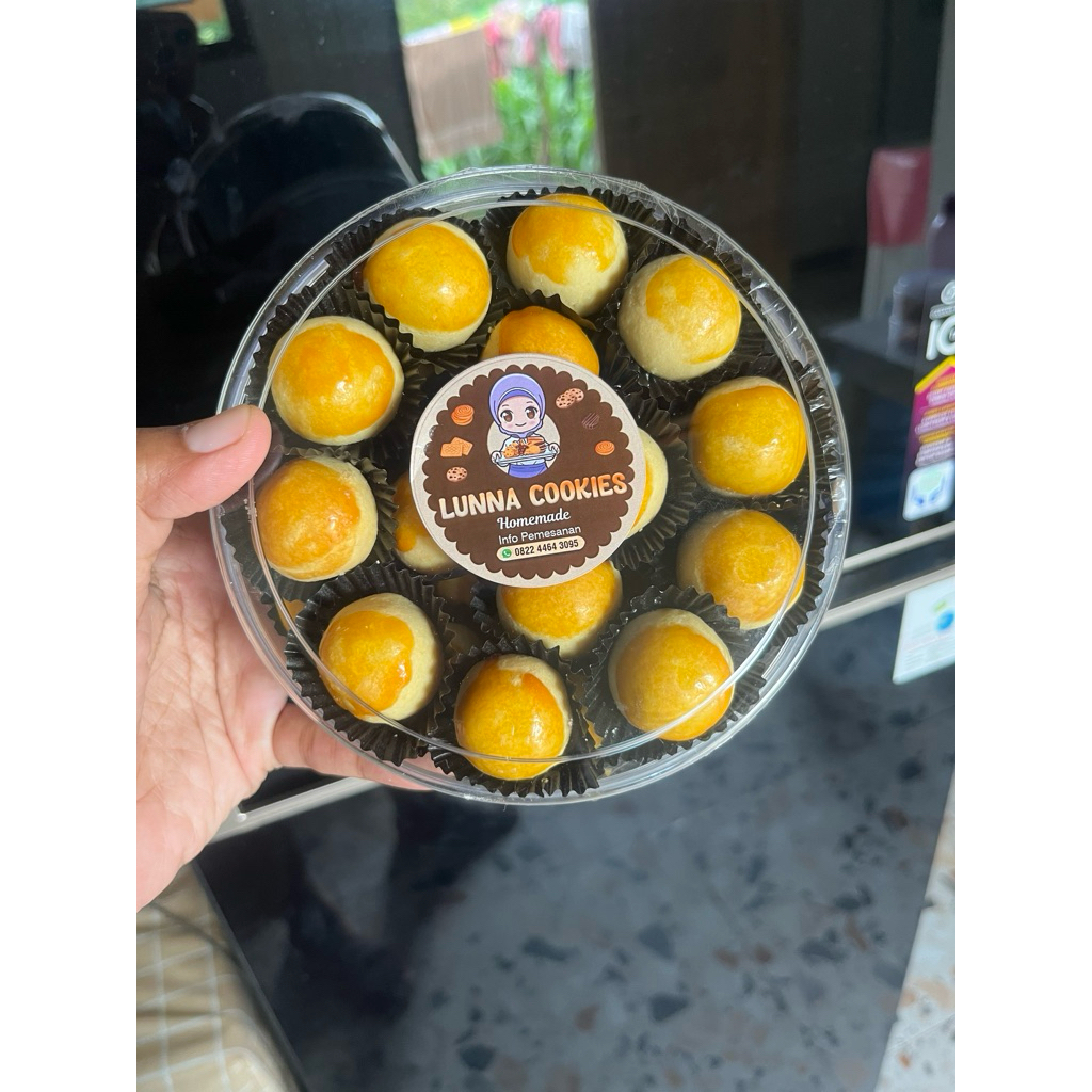 Nastar premium toples tabung 750ml