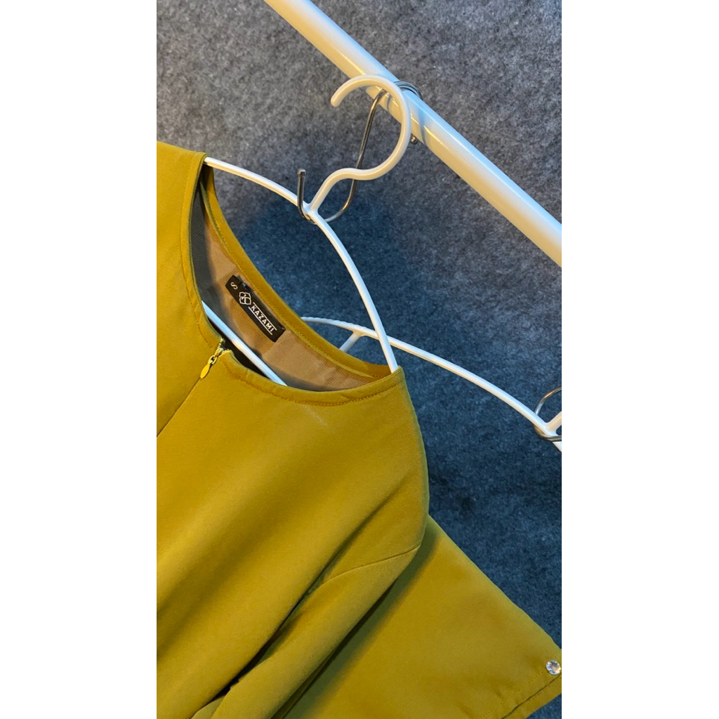 Preloved Kazami Dress Abaya Daily Shafa Apricot (free gift)