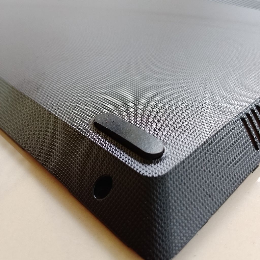 DIY UNIVERSAL Karet Kaki Laptop Lenovo Ideapad V15 G2 G3 ITL ALJ IJL IAP | Rubber Feet Anti Slip | D