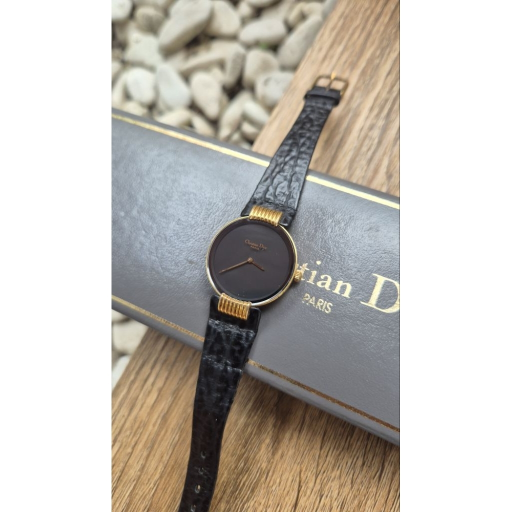 Christian Dior Black Moon Bagheera jam vintage cewek
