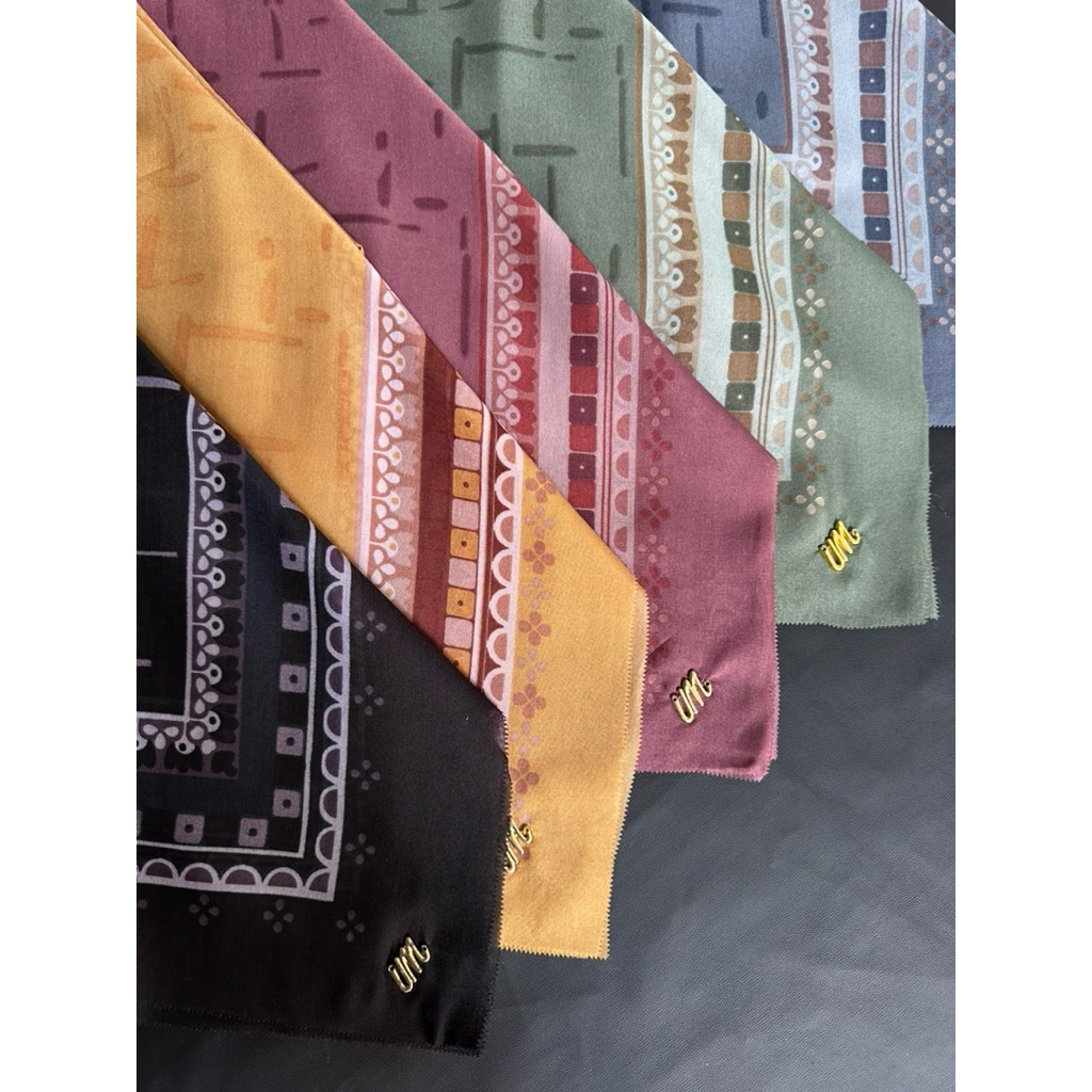 Umama Paris Olive Motif Icon By Umama Scarves Bahan Premium Size 110x110 Motif Paris Lengkap