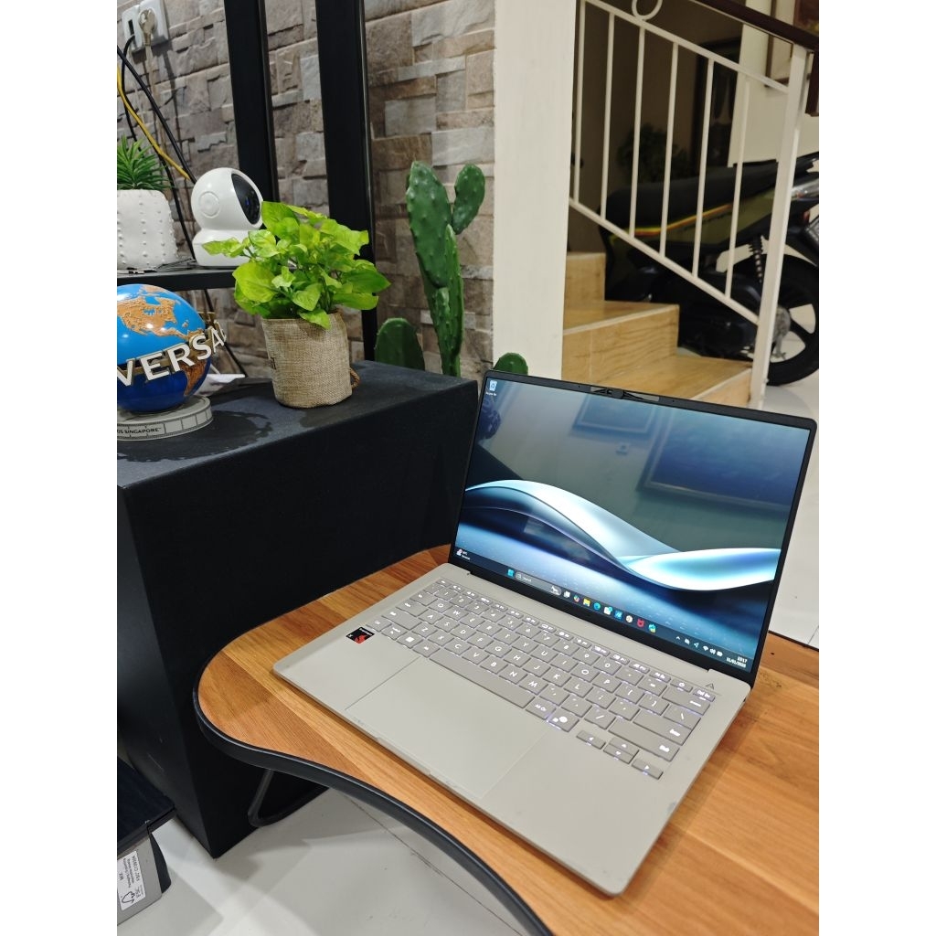 Laptop Asus Zenbook A14 Snapdragon X x rog tuf msi victus