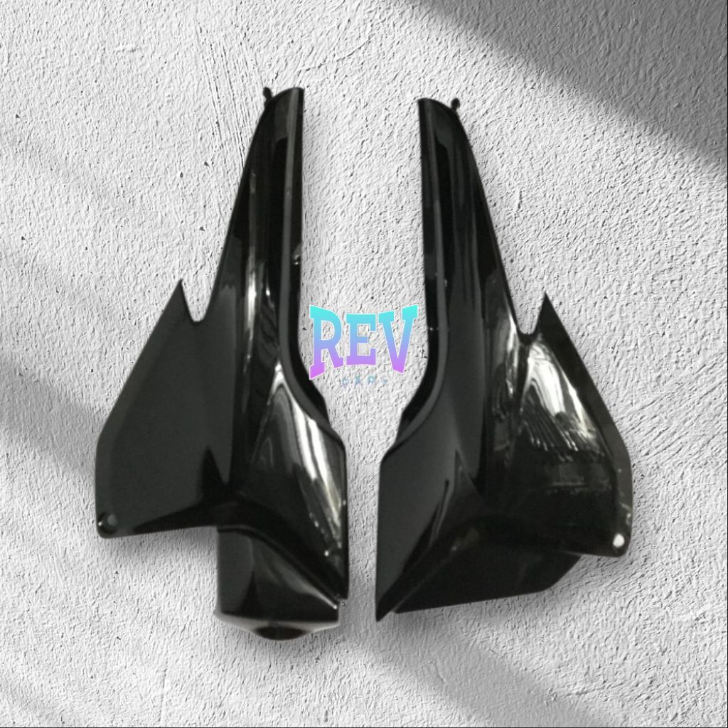 Tutup Aki Honda Megapro Primus 2006-2010 - Hitam Glosy, Presisi, Tahan Lama