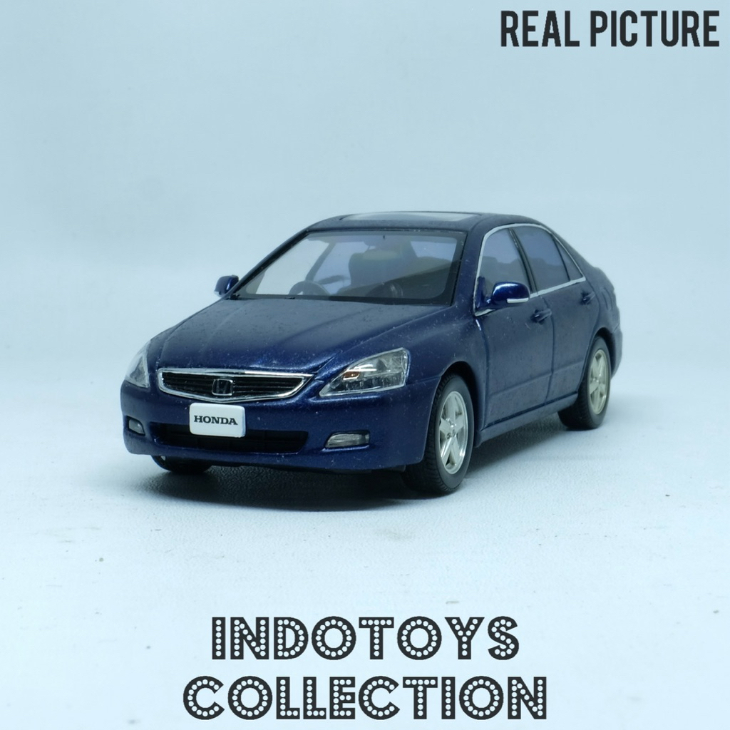 Ebbro ~ Honda Accord 1/43