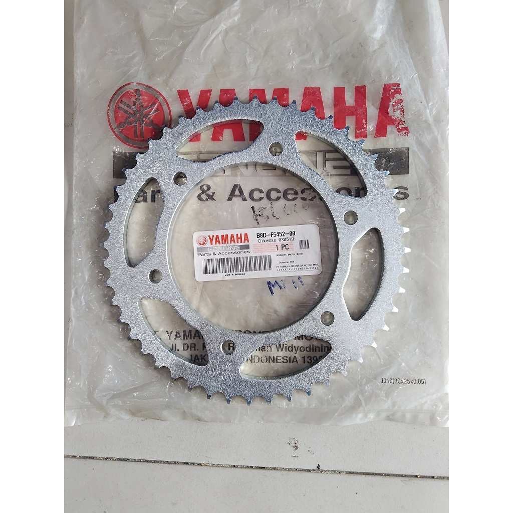 gear belakang mt15 ori