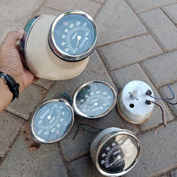 Batok YL 1 YAMAHA YASI VIVER SET SPIDO /BATOK YL SATU HANDMADE YA