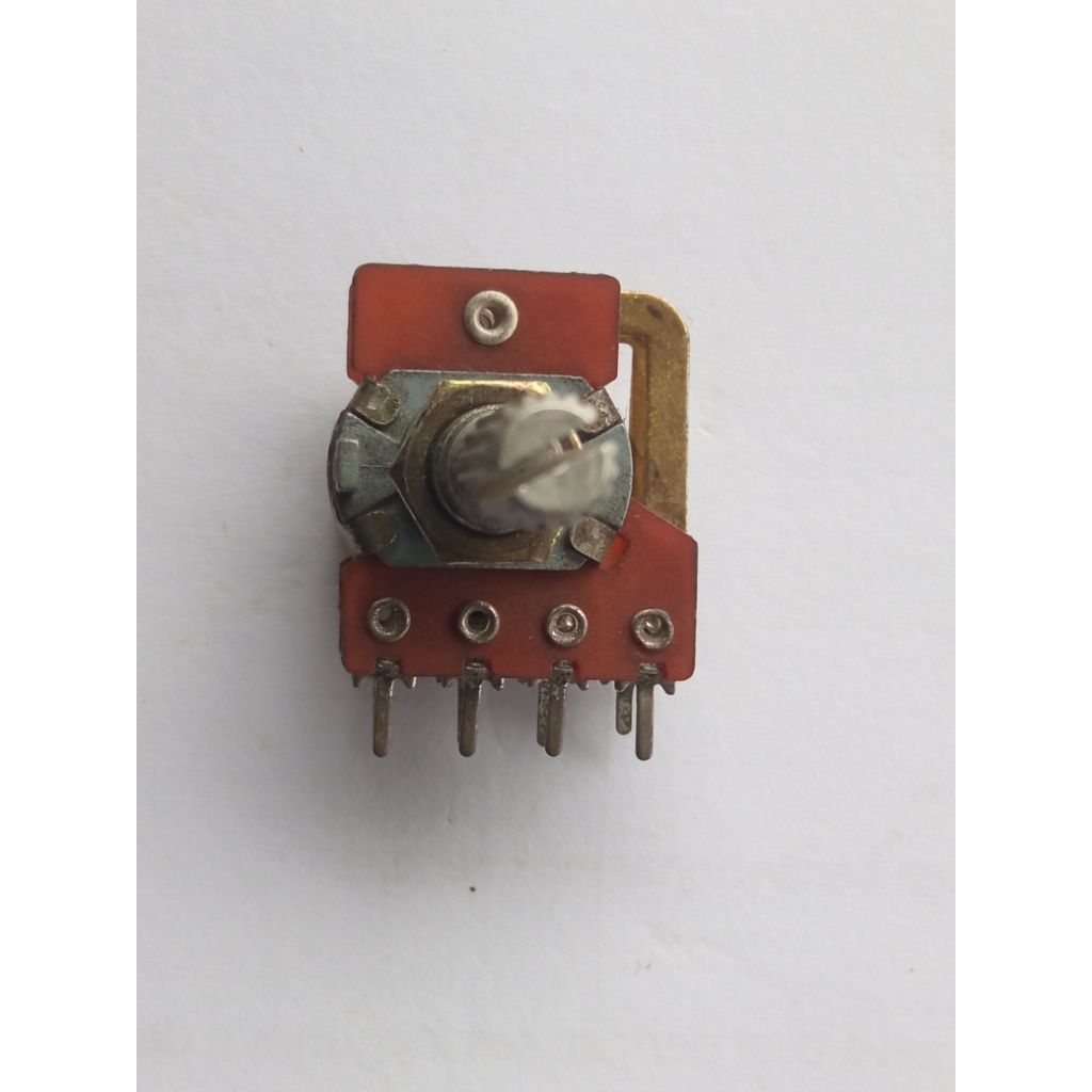 Potensio Stereo Mini B50K - Desain Mini, Pengatur Volume Stereo, Ideal untuk Audio