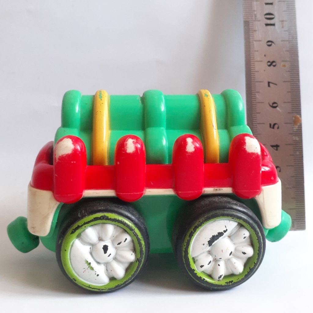 (A) Mainan preloved Early Learning Centre (ELC) Whizz World Magnetic Vehicle Train
