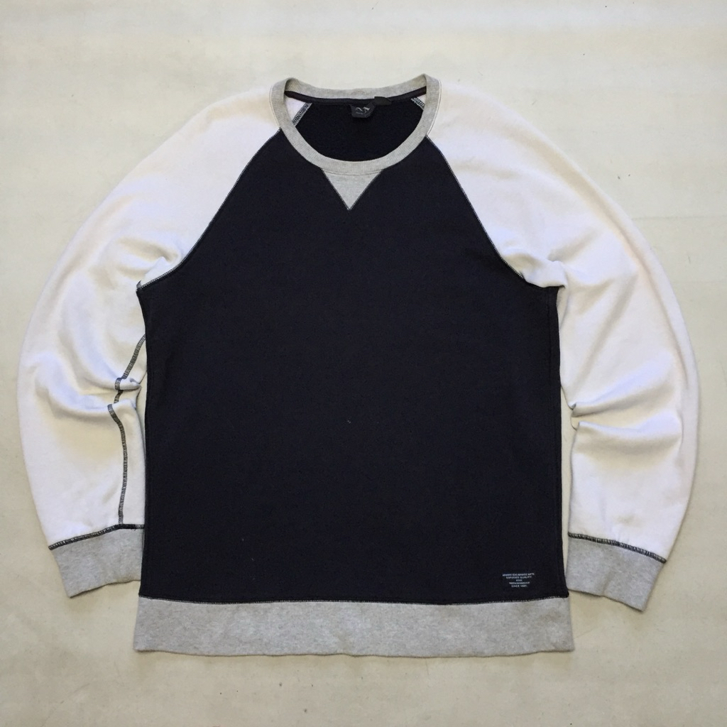 ARMANI EXCHANGE CREWNECK SWEATER