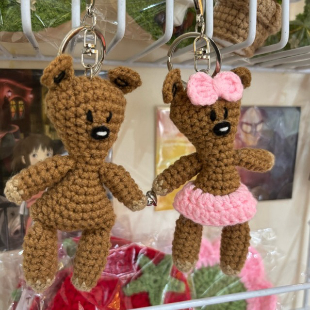 KISAH RAJUT Keychain rajut magnet couple: teddy bear dan duck / keychain couple / keychain magnet